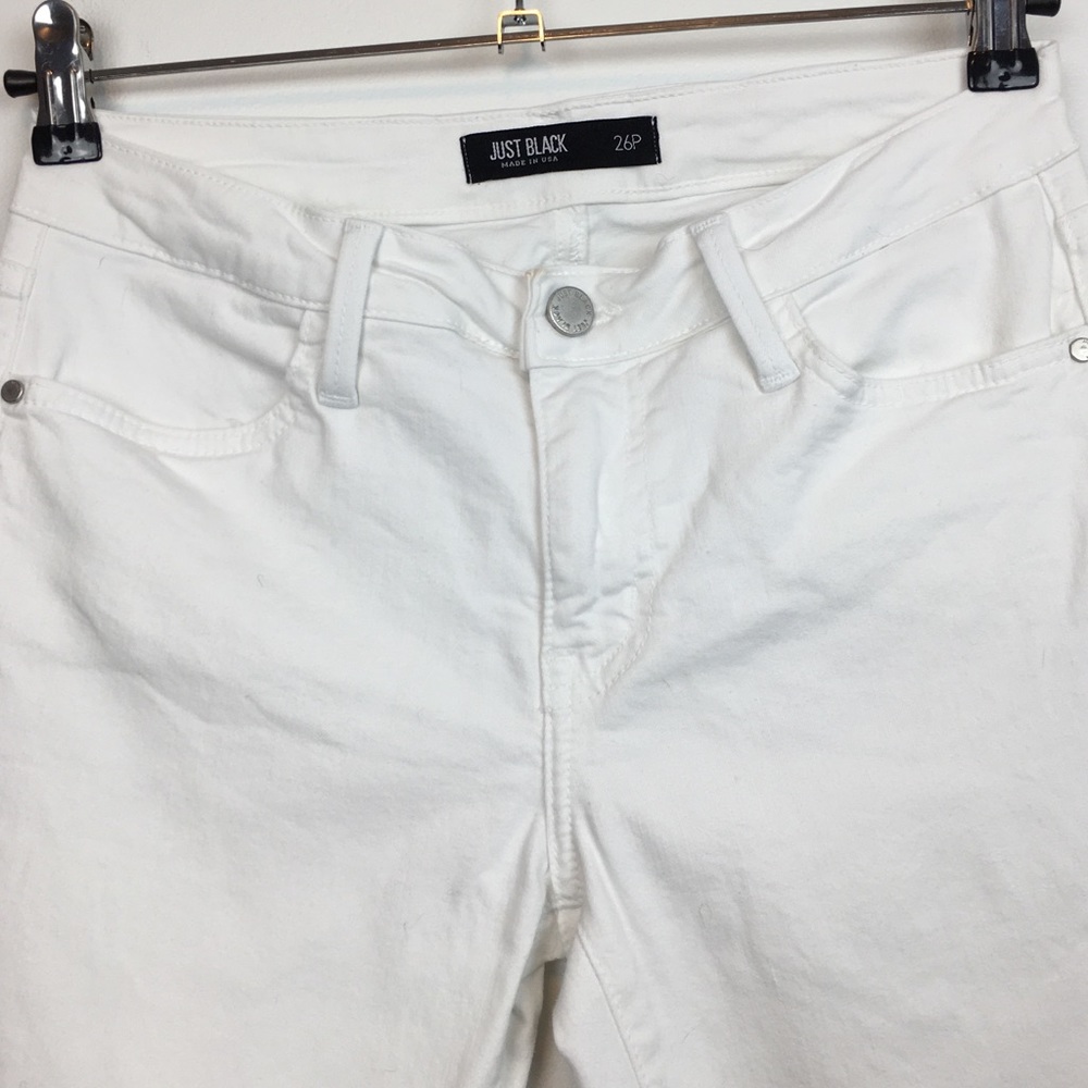 JUST BLACK Released Step Hem White Skinny Jeans - Picture 3 of 14